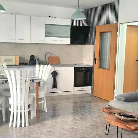 алекс 4 Apartamento
